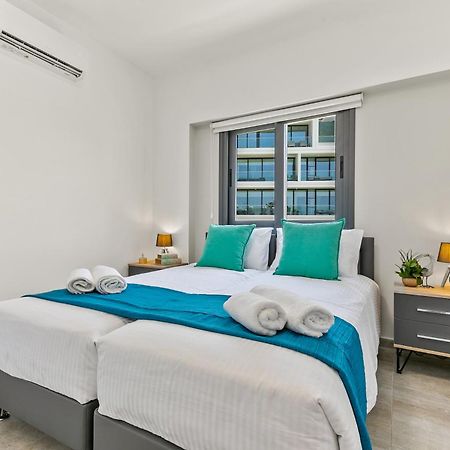 Dreamy 2 Bed Apartment By The Sea Paphos ภายนอก รูปภาพ
